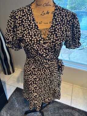 Small Black Floral Wrap Dress with White Daisy Print